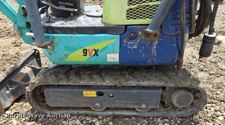 image for item EM7436 IHI 9VX mini excavator