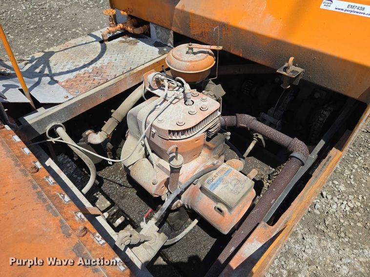 image for item EM7438 Rosco Mfg. Co. Vibrastat double drum roller