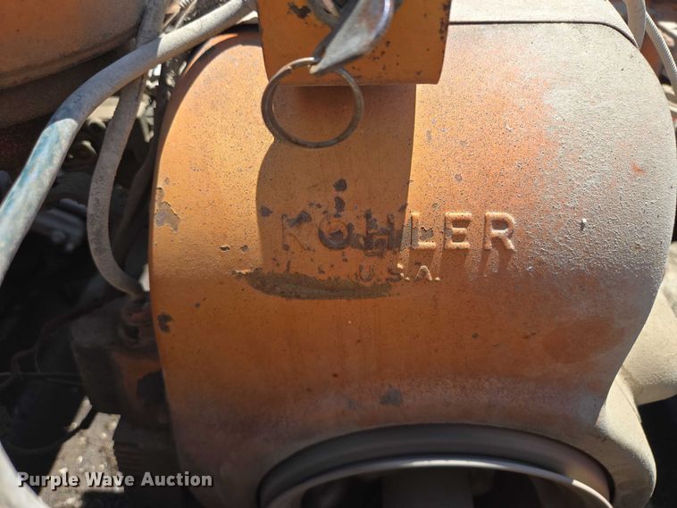 image for item EM7438 Rosco Mfg. Co. Vibrastat double drum roller