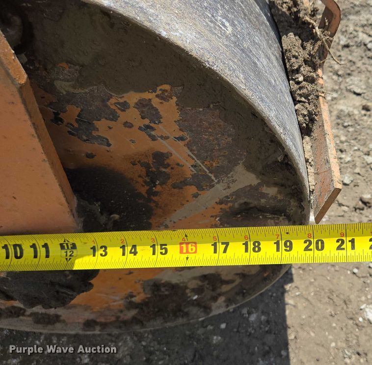 image for item EM7438 Rosco Mfg. Co. Vibrastat double drum roller