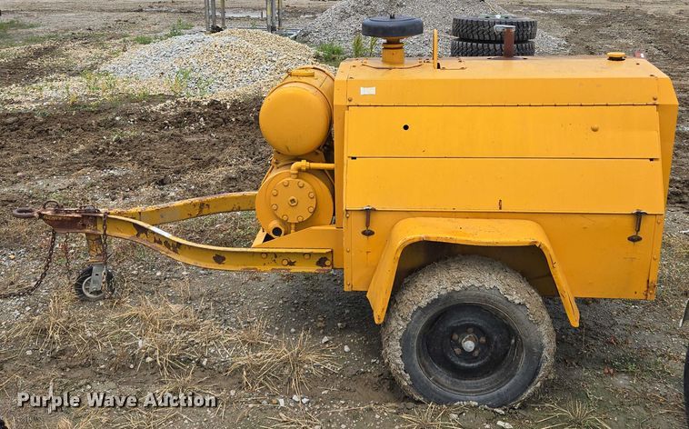 image for item EM7440 Ingersoll-Rand GH85 air compressor