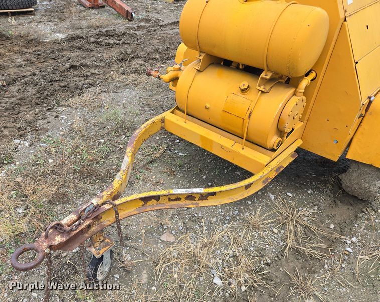 image for item EM7440 Ingersoll-Rand GH85 air compressor