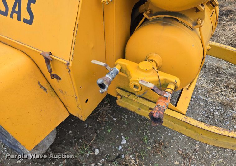 image for item EM7440 Ingersoll-Rand GH85 air compressor