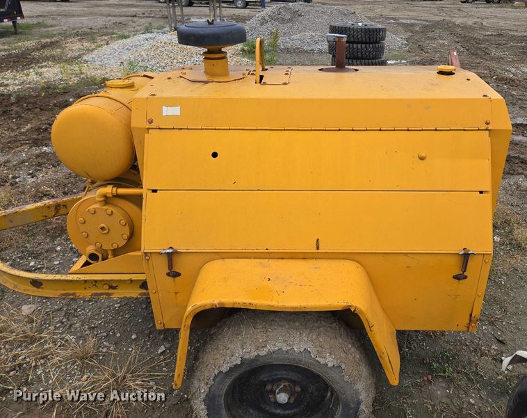 image for item EM7440 Ingersoll-Rand GH85 air compressor