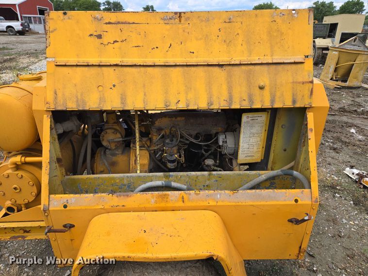 image for item EM7440 Ingersoll-Rand GH85 air compressor