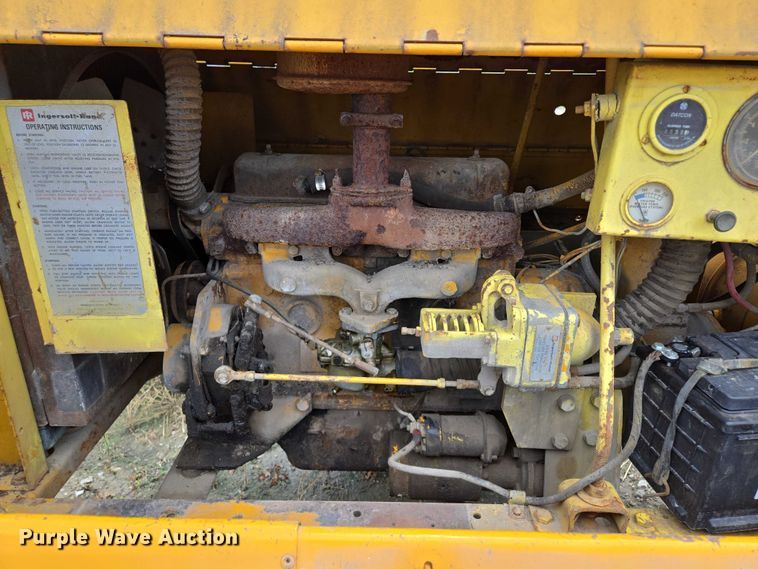 image for item EM7440 Ingersoll-Rand GH85 air compressor