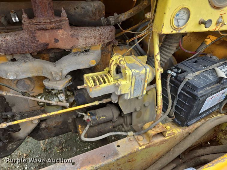 image for item EM7440 Ingersoll-Rand GH85 air compressor