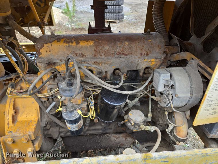 image for item EM7440 Ingersoll-Rand GH85 air compressor