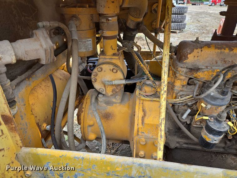 image for item EM7440 Ingersoll-Rand GH85 air compressor