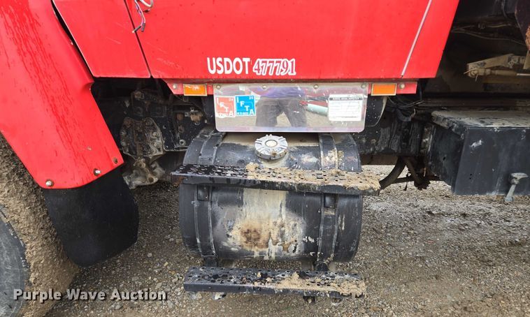 image for item EM7447 1995 Ford L9000 dump truck