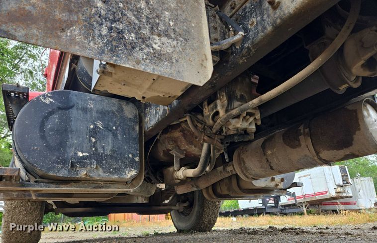 image for item EM7447 1995 Ford L9000 dump truck