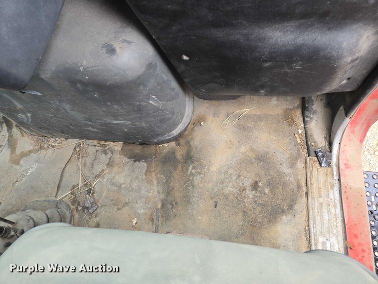 image for item EM7447 1995 Ford L9000 dump truck