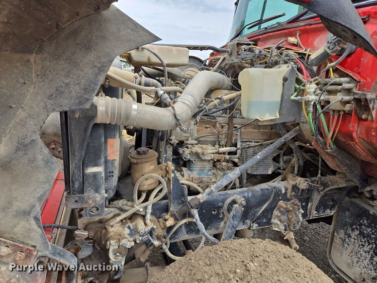 image for item EM7447 1995 Ford L9000 dump truck