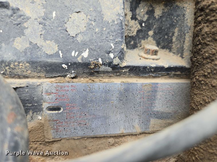 image for item EM7447 1995 Ford L9000 dump truck