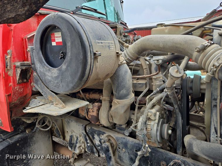 image for item EM7447 1995 Ford L9000 dump truck