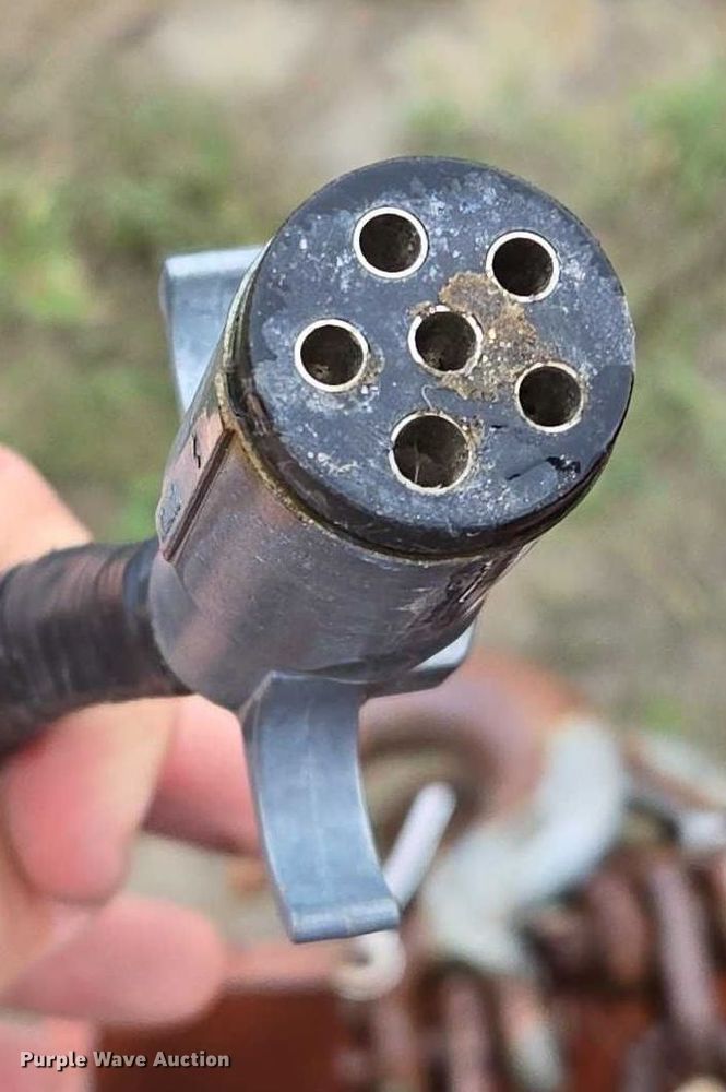 image for item EM7448 2003 Ditch Witch FX30 vacuum excavator