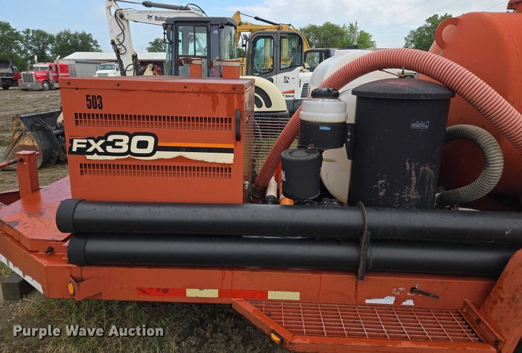 image for item EM7448 2003 Ditch Witch FX30 vacuum excavator