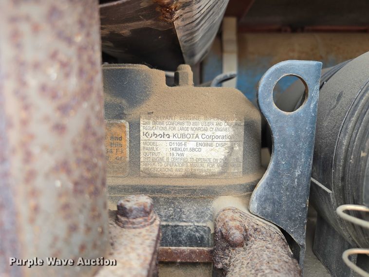 image for item EM7448 2003 Ditch Witch FX30 vacuum excavator