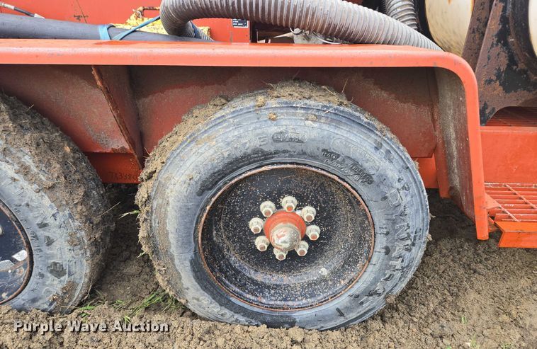 image for item EM7448 2003 Ditch Witch FX30 vacuum excavator