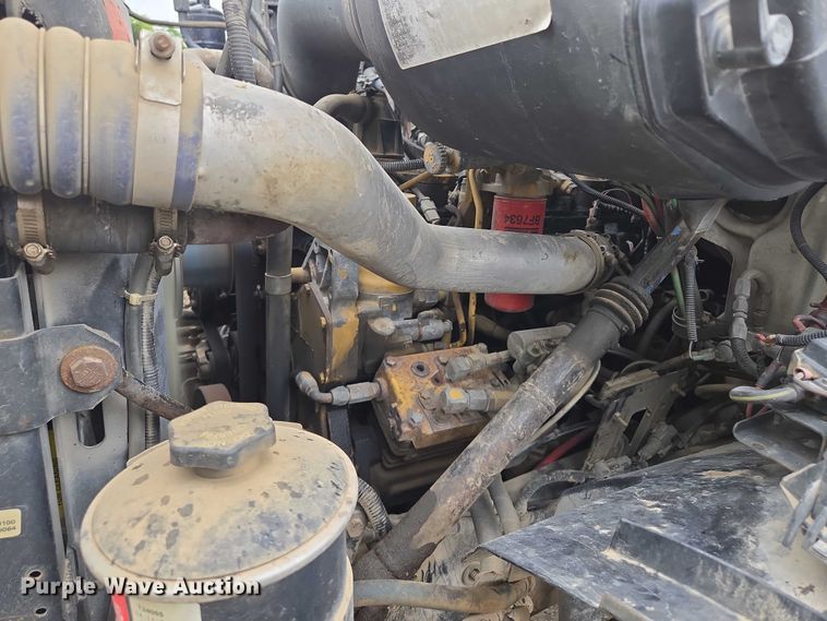 image for item EM7449 1999 Sterling L7501 semi truck