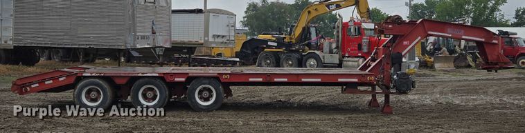 image for item EM7450 2001 Holden equipment trailer