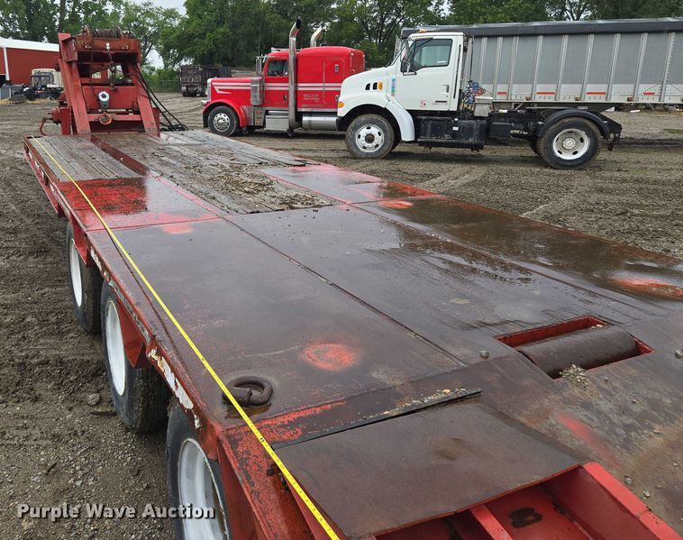 image for item EM7450 2001 Holden equipment trailer