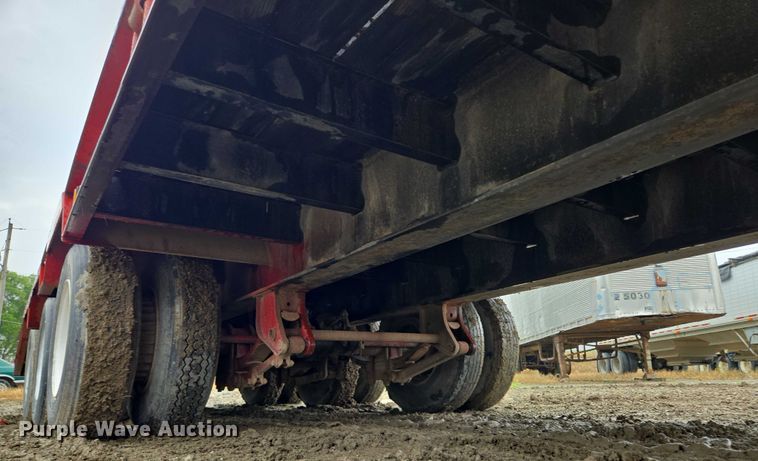 image for item EM7450 2001 Holden equipment trailer