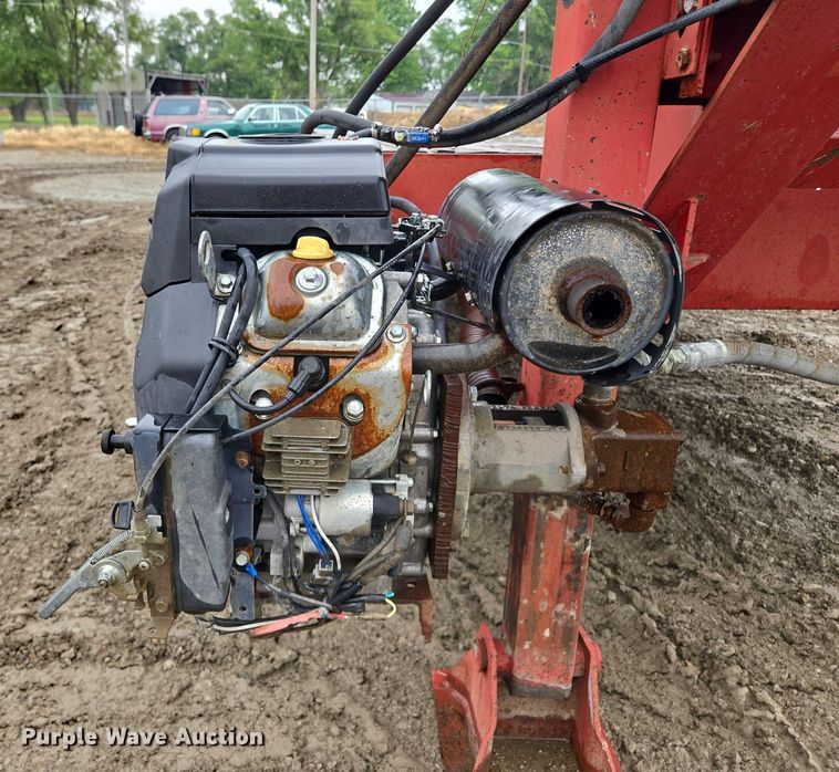 image for item EM7450 2001 Holden equipment trailer