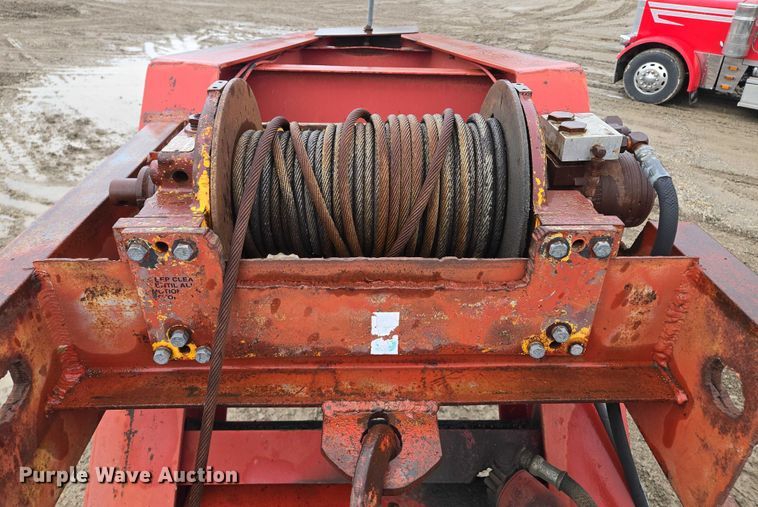 image for item EM7450 2001 Holden equipment trailer