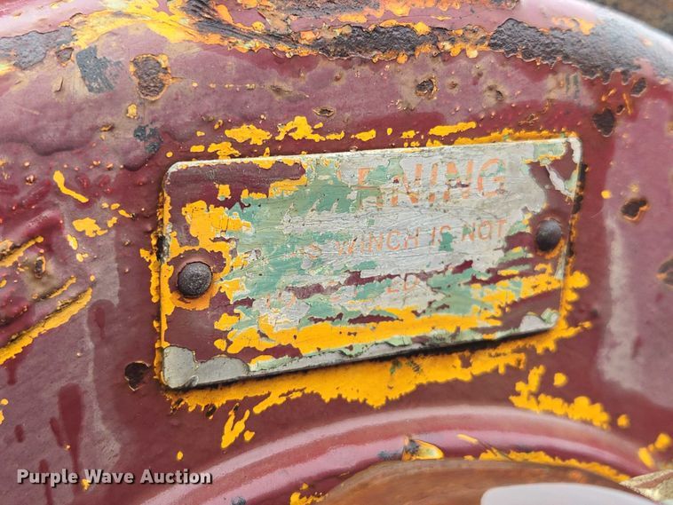 image for item EM7450 2001 Holden equipment trailer