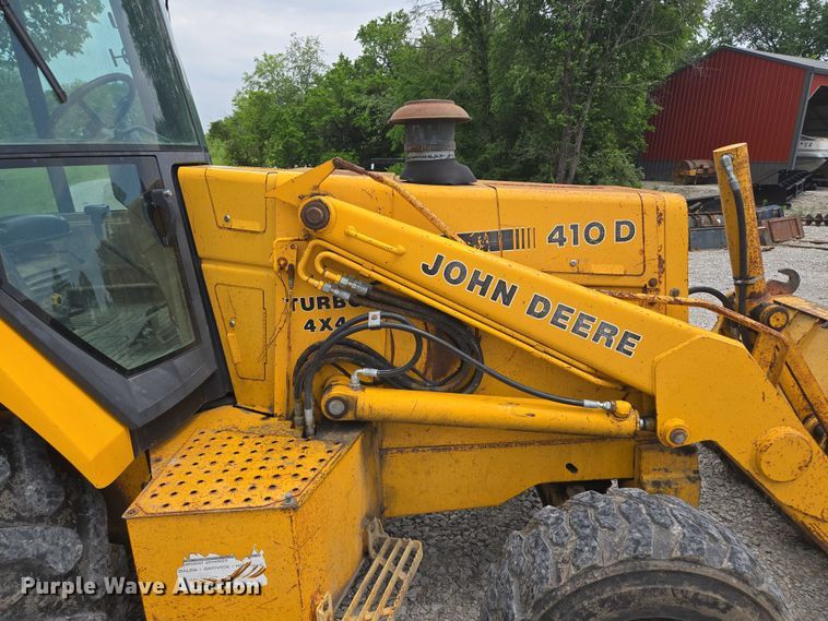 image for item EM7479 1991 John Deere 410D backhoe