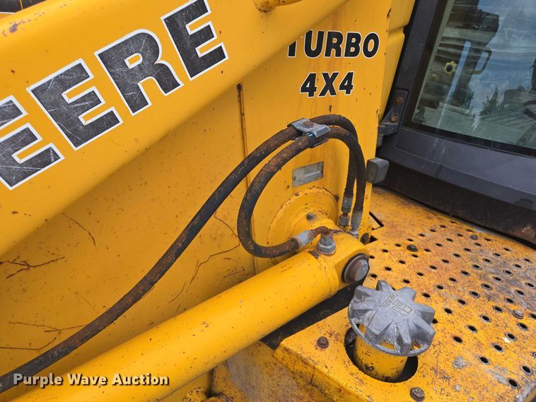 image for item EM7479 1991 John Deere 410D backhoe