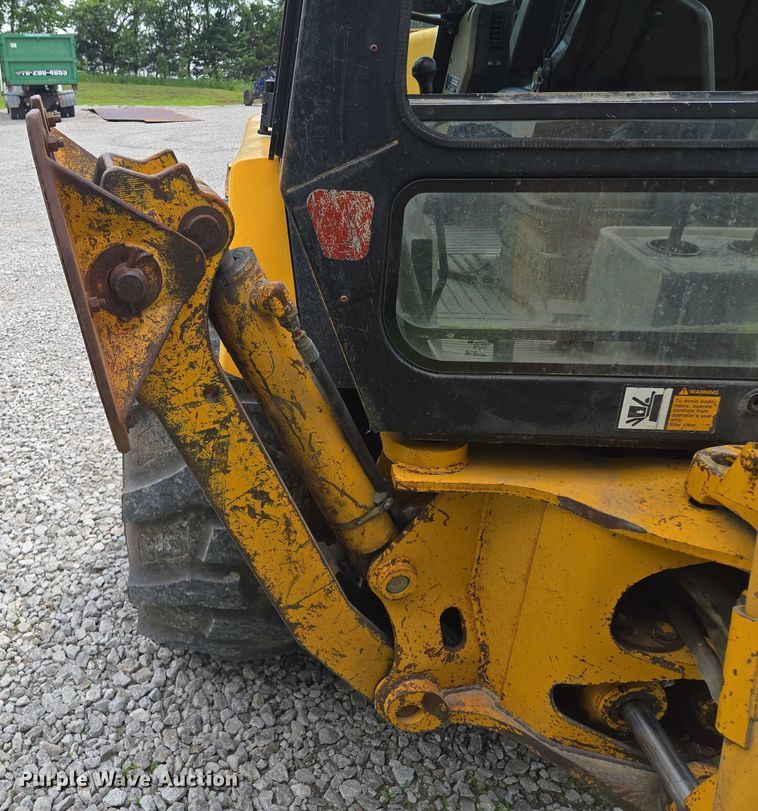 image for item EM7479 1991 John Deere 410D backhoe