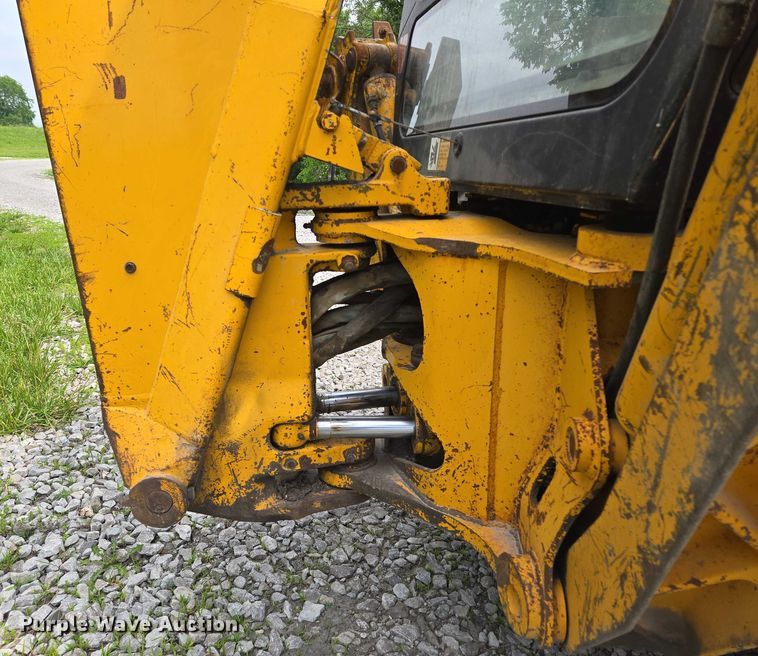 image for item EM7479 1991 John Deere 410D backhoe
