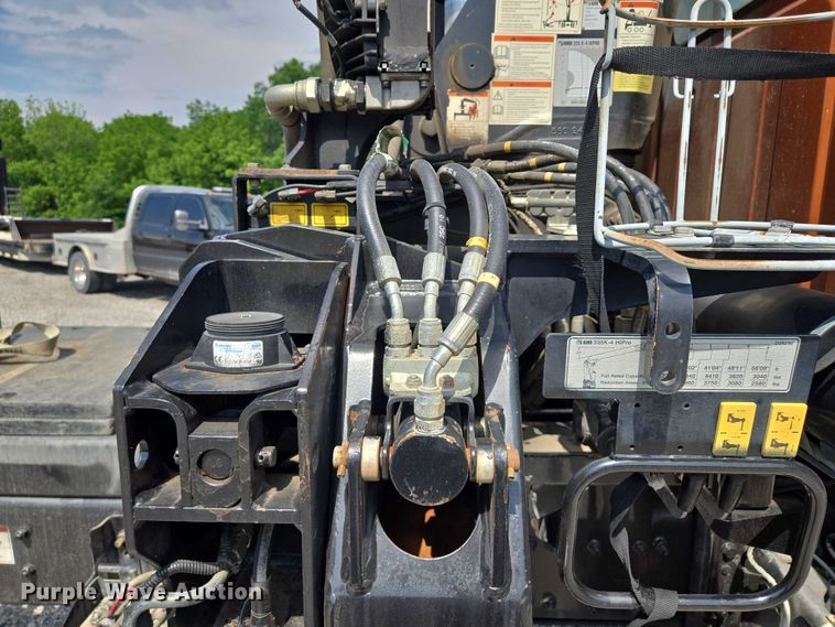 image for item EM7481 Hiab 335K-4 Hipro truck mounted crane
