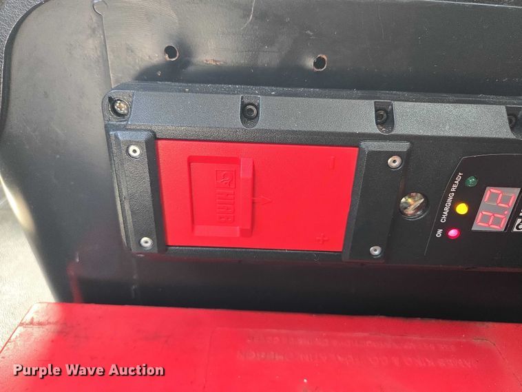 image for item EM7481 Hiab 335K-4 Hipro truck mounted crane