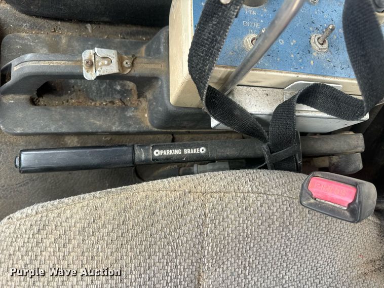 image for item EN5132 1995 Isuzu concrete pump truck