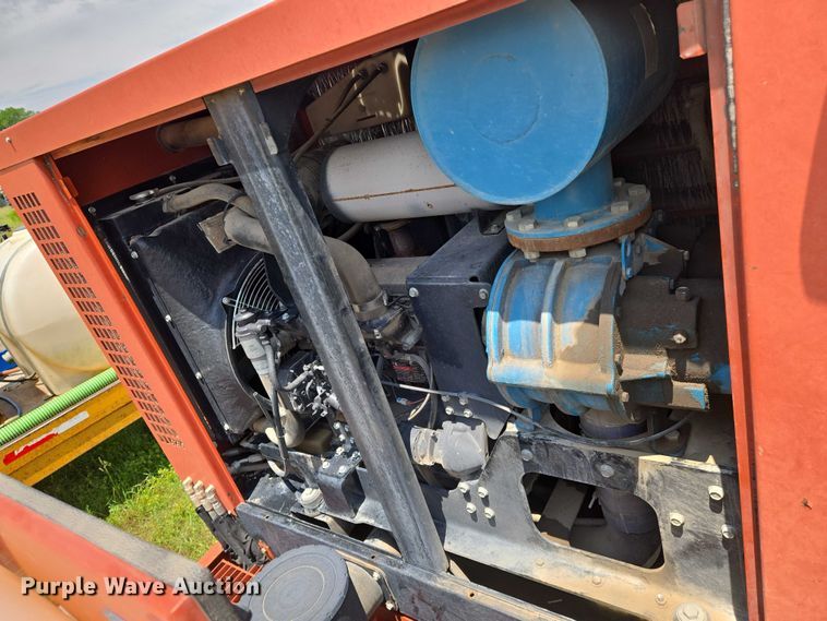 image for item EN8048 2010 Ditch Witch FX60 vacuum excavator