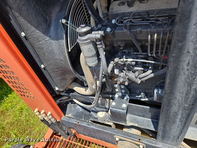 image for item EN8048 2010 Ditch Witch FX60 vacuum excavator