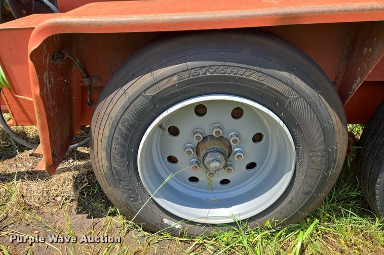 image for item EN8048 2010 Ditch Witch FX60 vacuum excavator