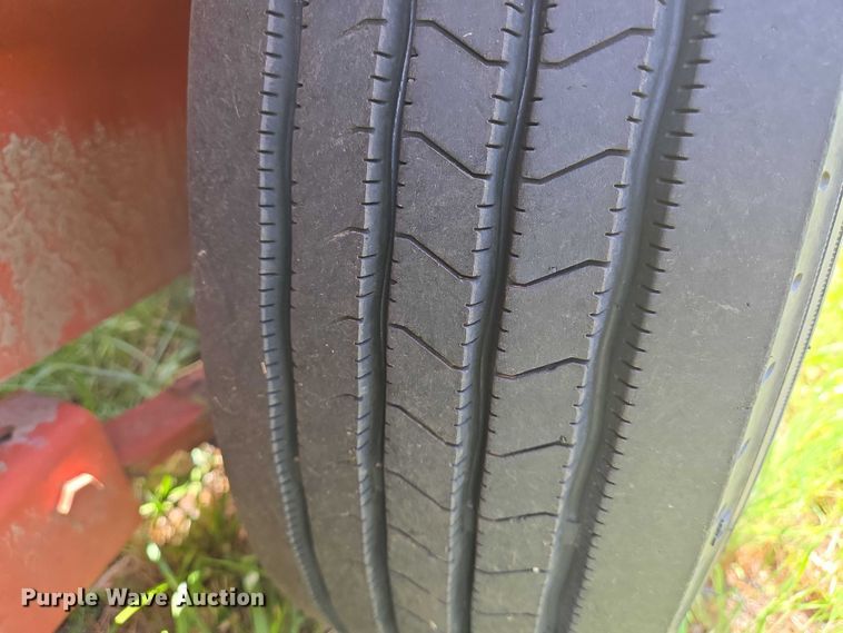 image for item EN8048 2010 Ditch Witch FX60 vacuum excavator