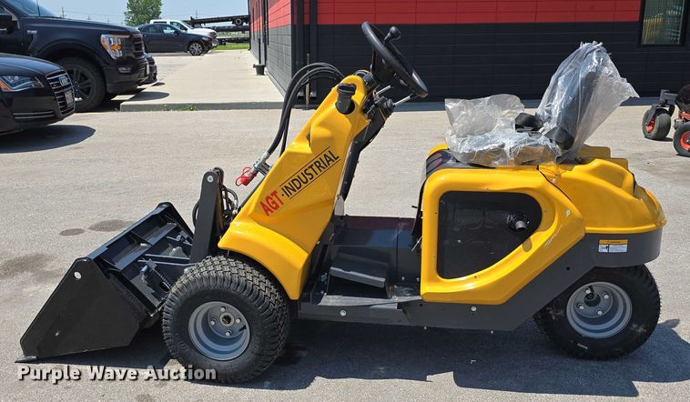 image for item EO1031 2025 AGT HR230 compact wheel  loader