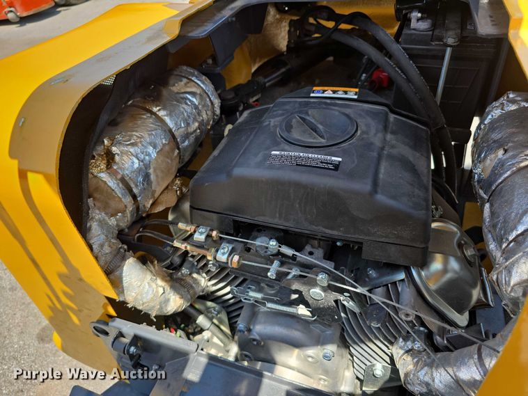 image for item EO1031 2025 AGT HR230 compact wheel  loader