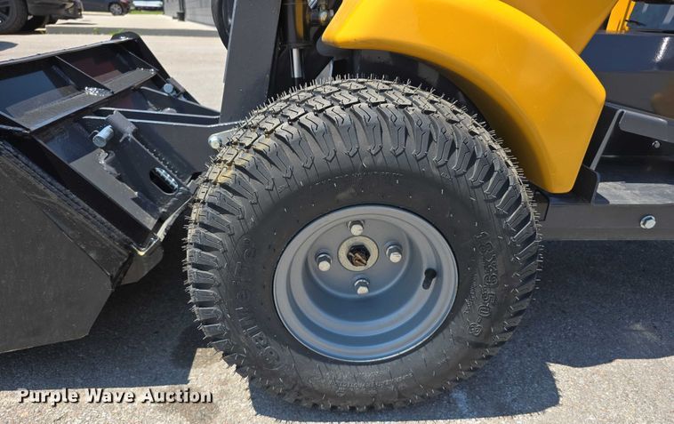 image for item EO1031 2025 AGT HR230 compact wheel  loader