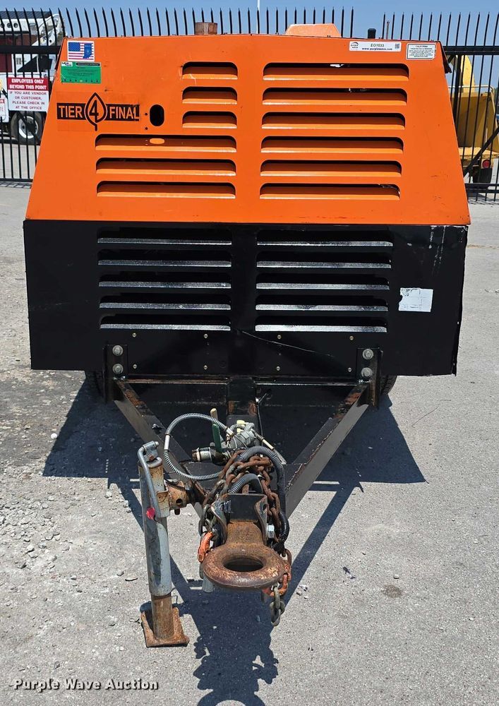 image for item EO1033 2014 Sullivan Palatek DO210PHDZ air compressor