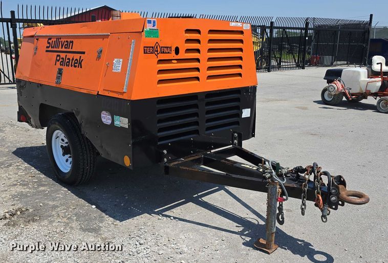 image for item EO1033 2014 Sullivan Palatek DO210PHDZ air compressor