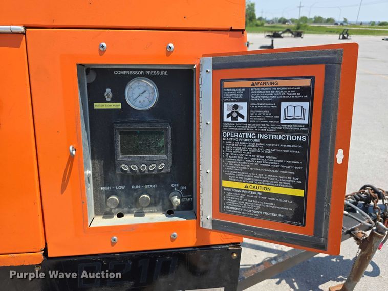 image for item EO1033 2014 Sullivan Palatek DO210PHDZ air compressor