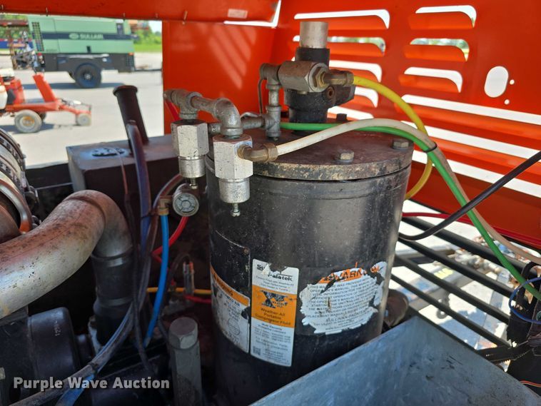 image for item EO1033 2014 Sullivan Palatek DO210PHDZ air compressor