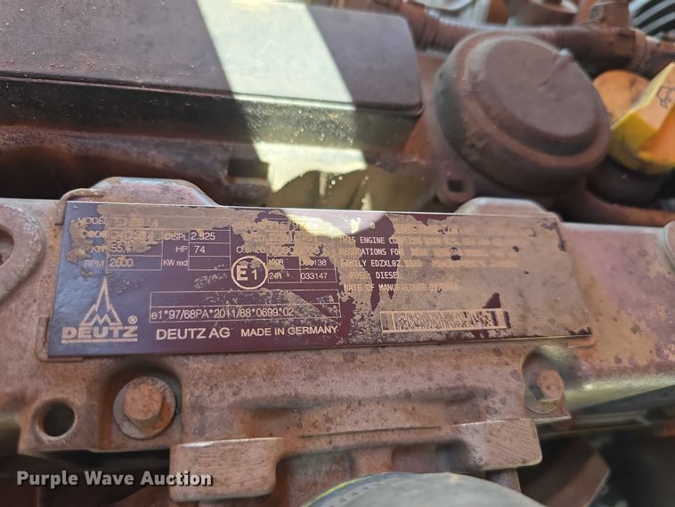 image for item EO1033 2014 Sullivan Palatek DO210PHDZ air compressor