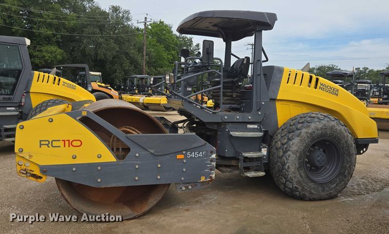 image for item EQ4030 2019 Wacker Neuson RC110 single drum vibratory roller